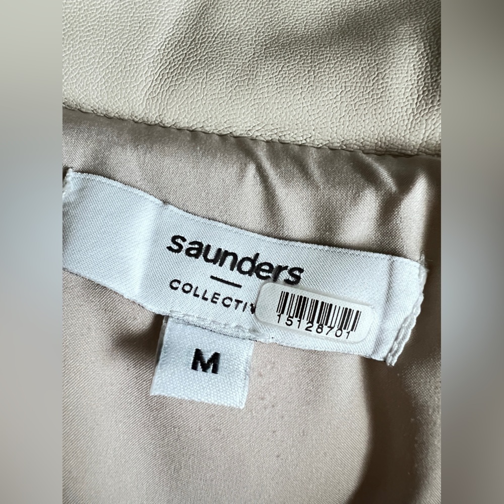 Saunders Collective Faux Leather Cream Puffer Jacket size medium - Picture 11 of 16